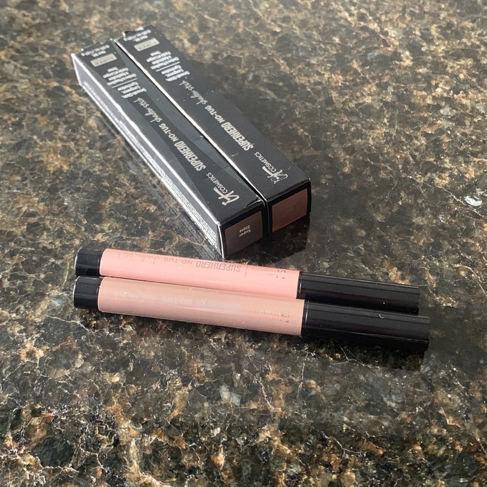 It Cosmetics Superhero No Tug Waterproof Shadow Sticks